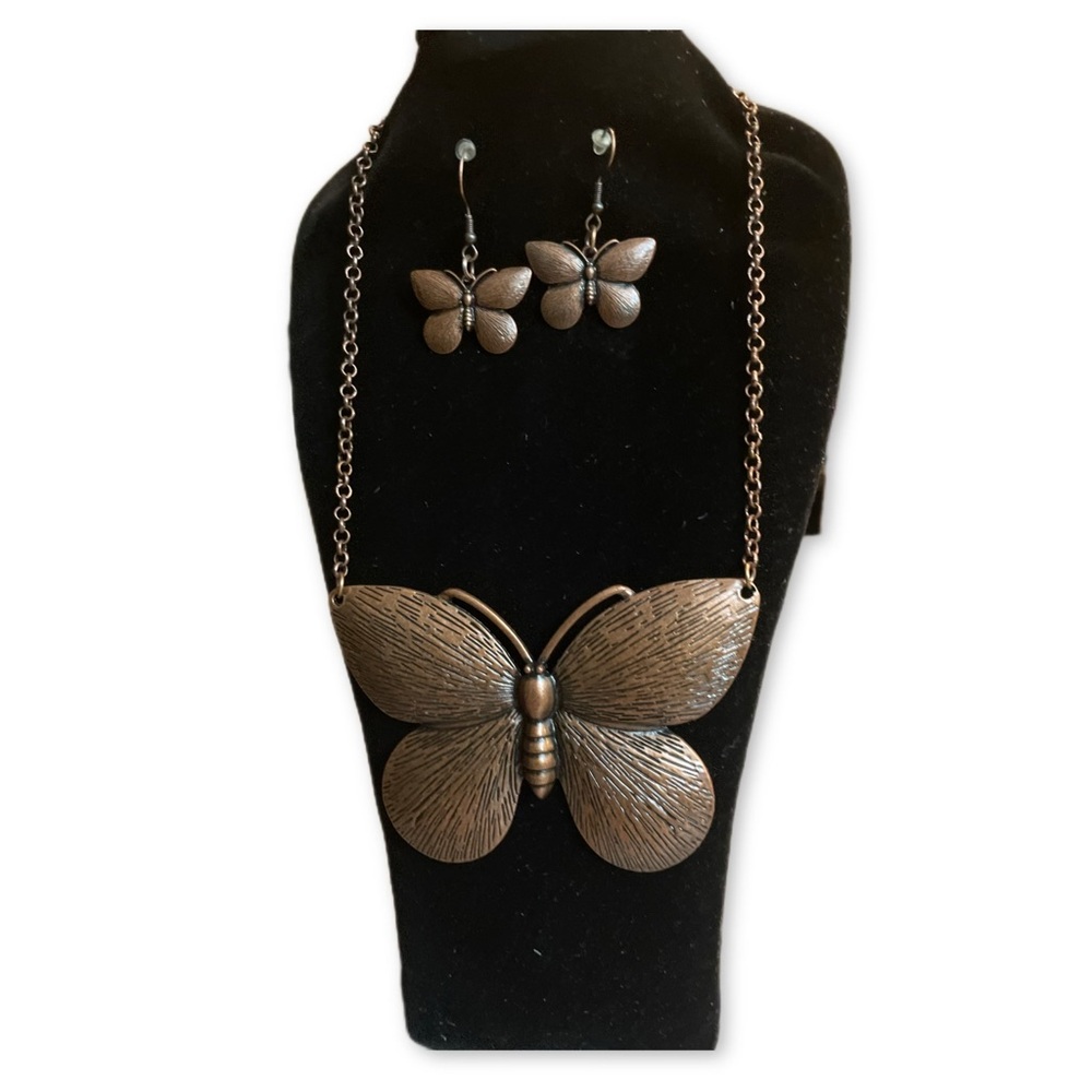 Butterfly Pendant Necklace and Earring Set